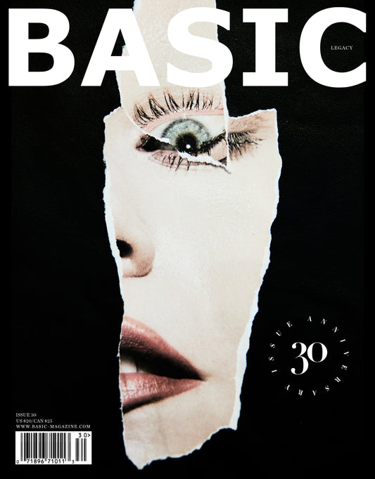 PRE-ORDER BASIC ART COVER || LEGACY Issue 30